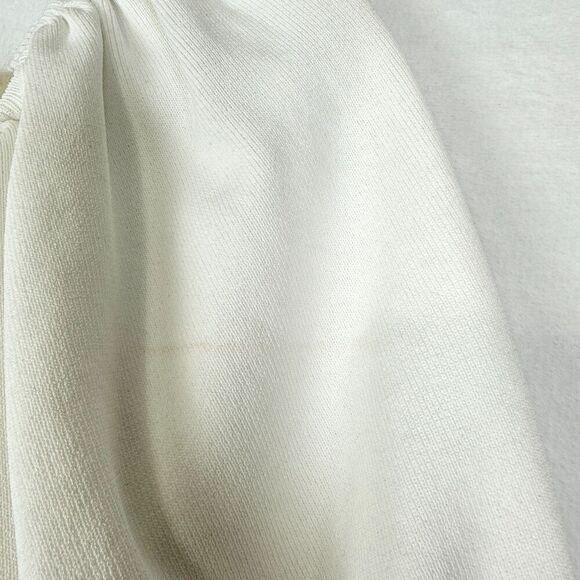 Endless Rose Mixed 3D Flower Knit Top Size Medium NEW White Fitted Scoop Neck - Picture 7 of 10